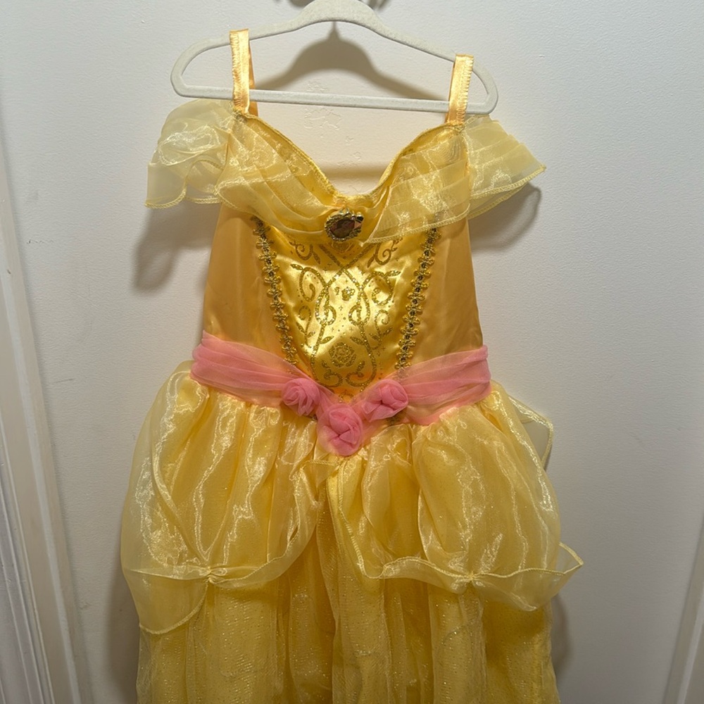 Disney Princess Belle light up Halloween costume dress size 7-8.